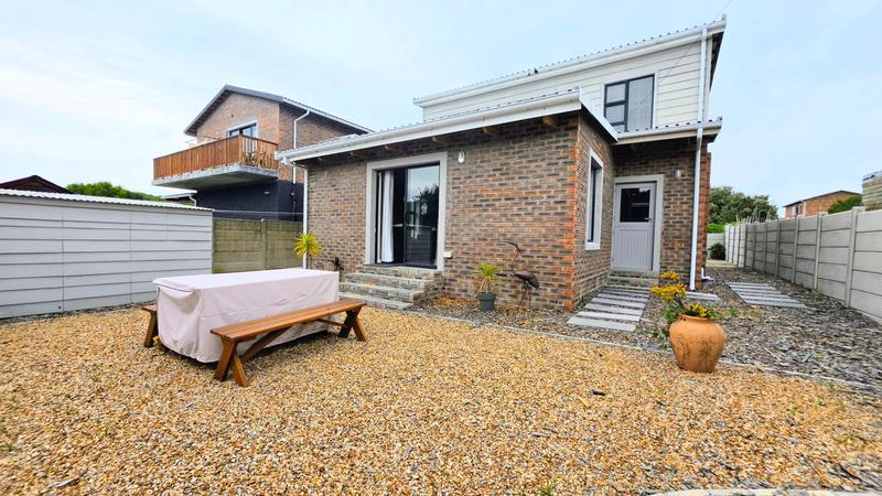 3 Bedroom Property for Sale in Kleinkrantz Western Cape